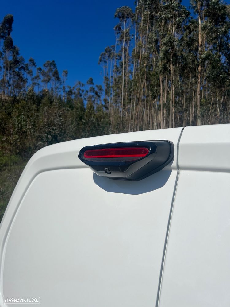 Peugeot Partner Asphalt - 9