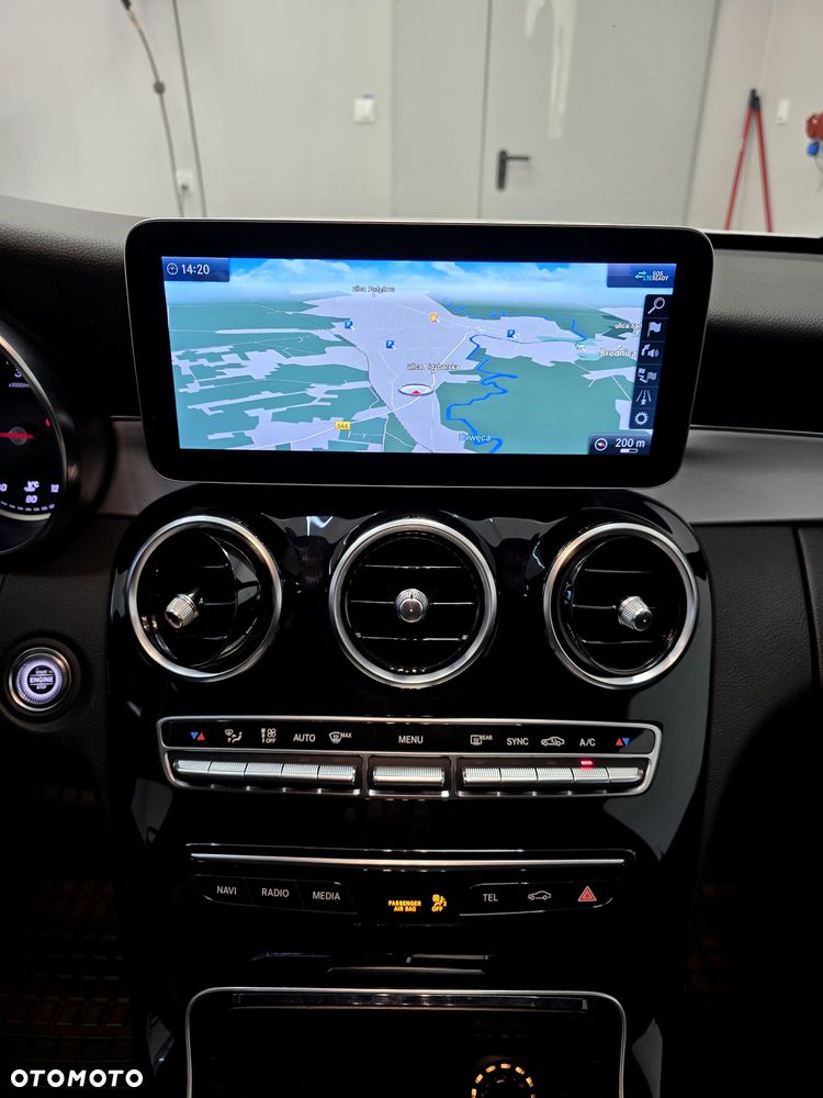 Mercedes-Benz Klasa C 220 d 4Matic 9G-TRONIC - 6