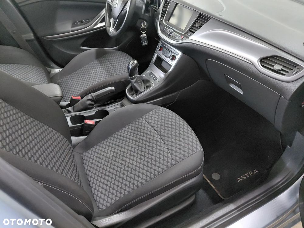 Opel Astra 1.6 CDTI Enjoy S&S - 26