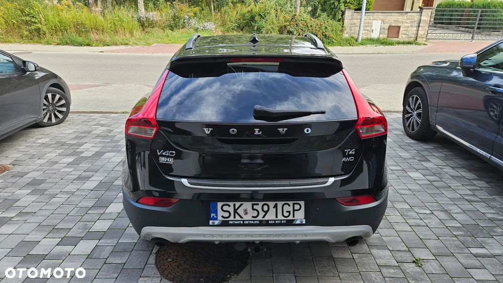 Volvo V40 Cross Country T4 AWD Drive-E Ocean Race - 5
