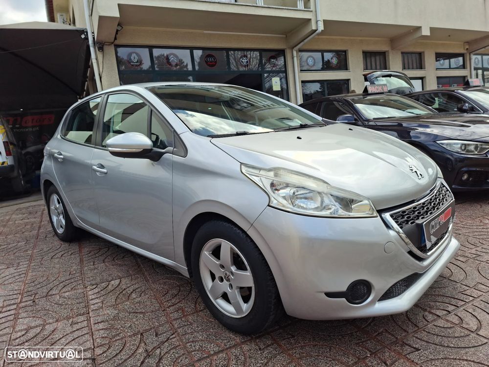 Peugeot 208 82 VTI Style - 4