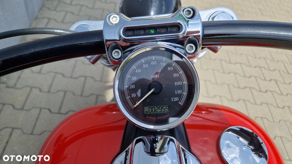 Harley-Davidson FXSB Breakout - 15