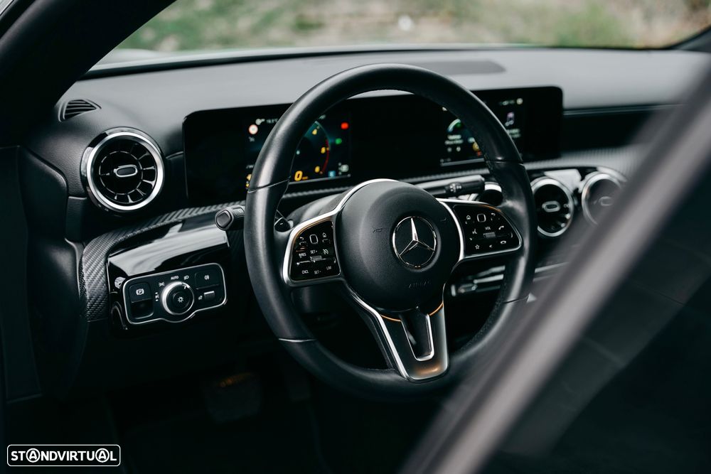 Mercedes-Benz CLA 180 d Style Plus Aut. - 18