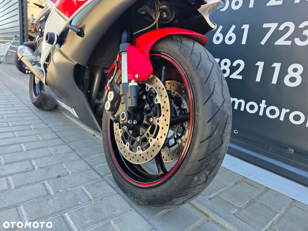 Yamaha R6 - 16