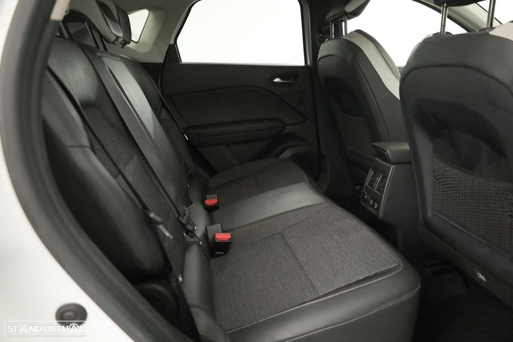 Renault Captur 1.0 TCe Techno Bi-Fuel - 24