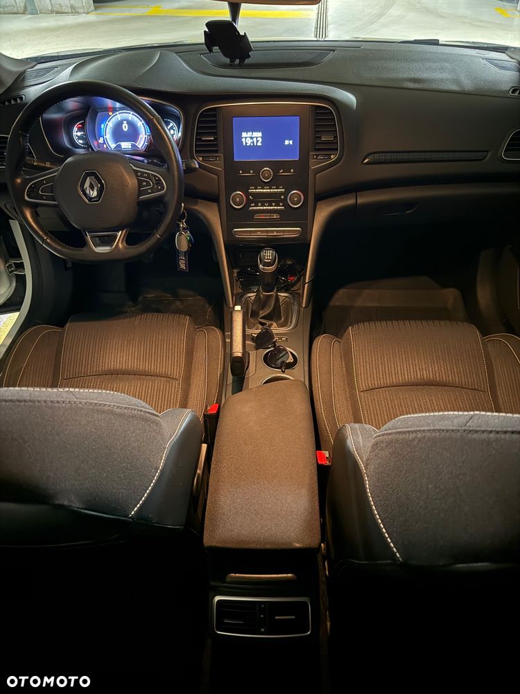 Renault Megane - 5