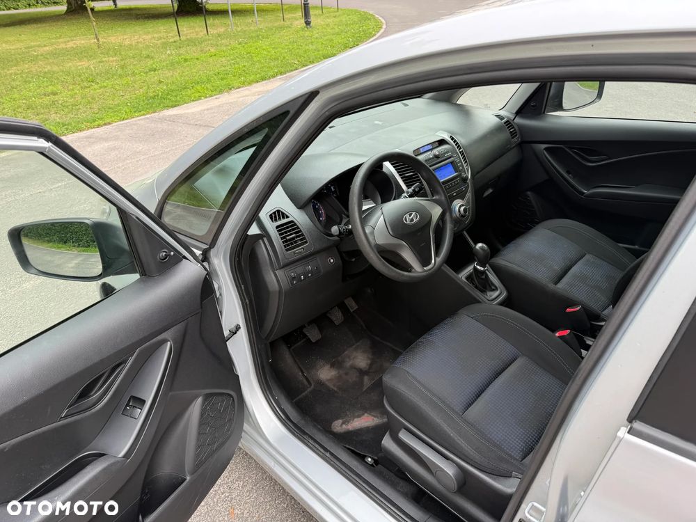 Hyundai ix20 1.4 Comfort - 17