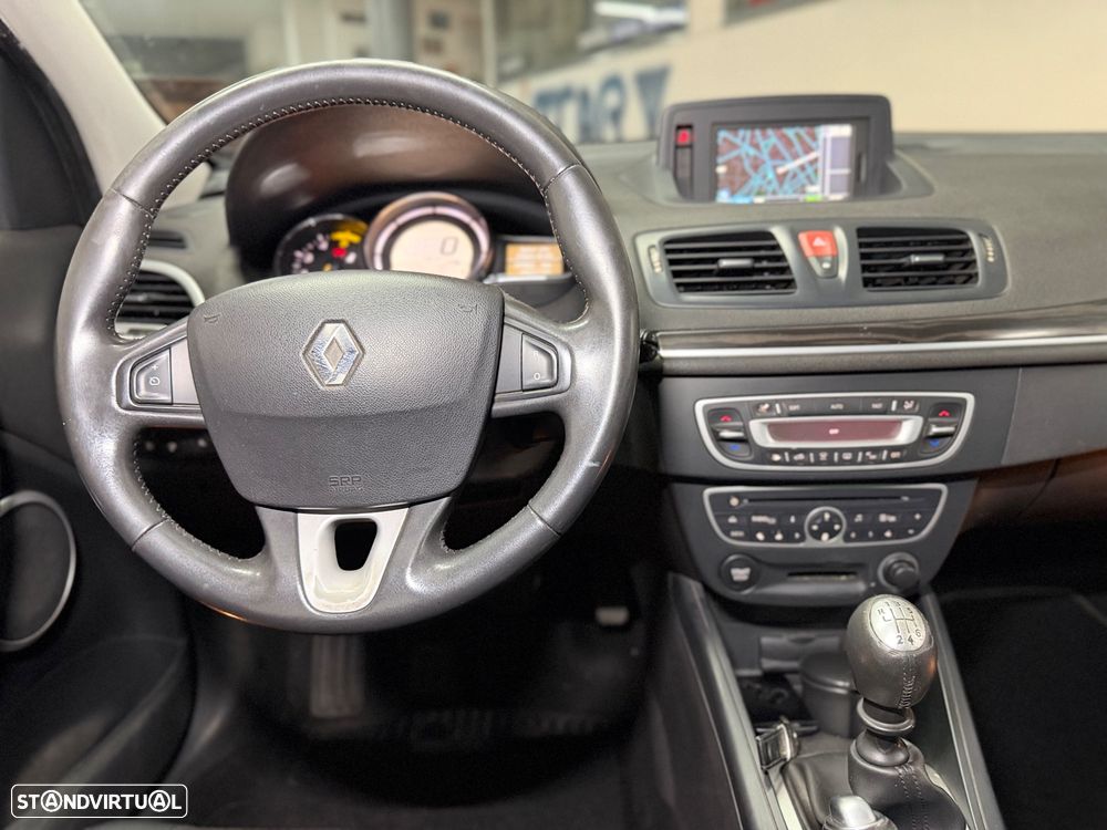 Renault Mégane 1.5 dCi Dynamique S - 15