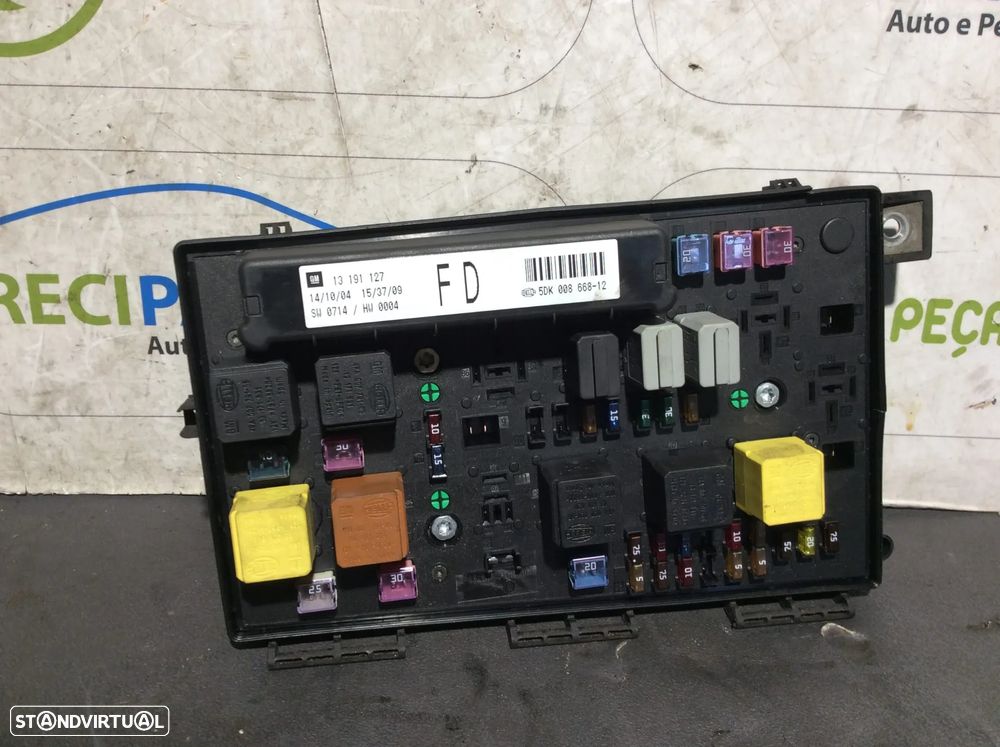 Caixa de fusíveis Opel Astra h - 1