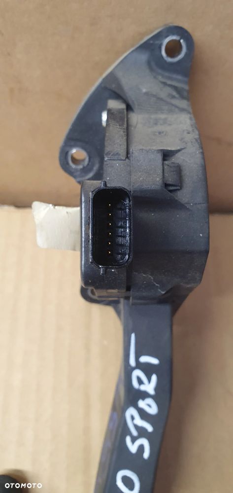 Pedał gazu potencjometr Land Rover Discovery Sport L550 2.0 D FK72-9F836-AC - 5