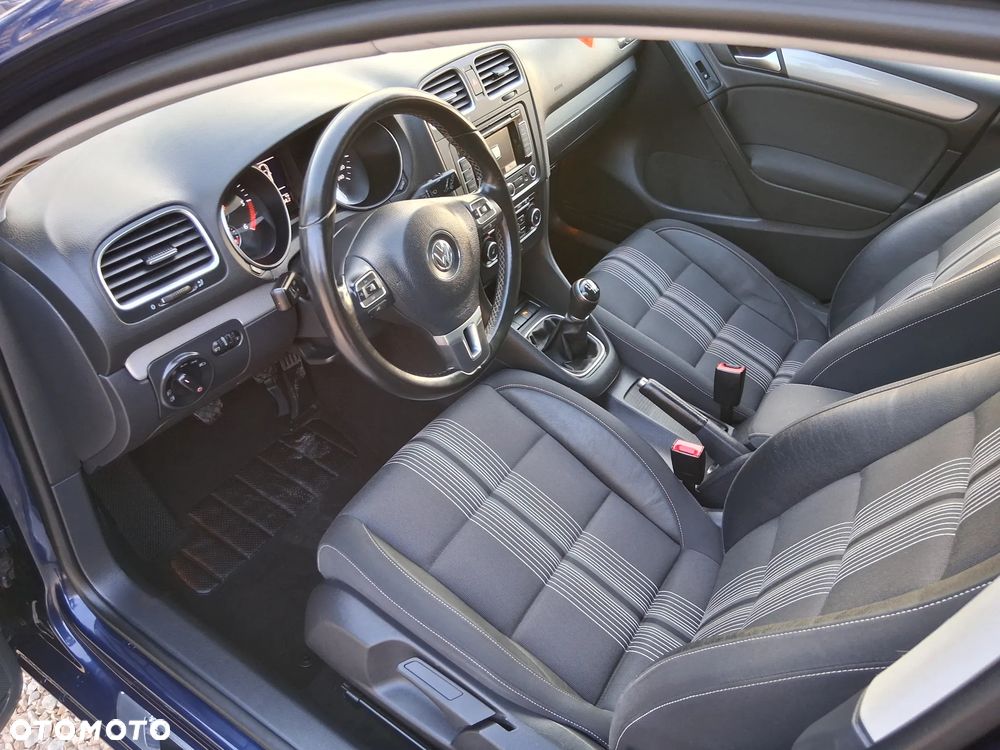 Volkswagen Golf 2.0 TDI DPF MATCH - 11