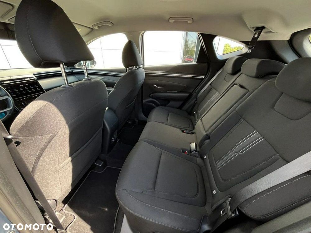 Hyundai Tucson 1.6 CRDi 48V-Hybrid 2WD DCT Trend - 27