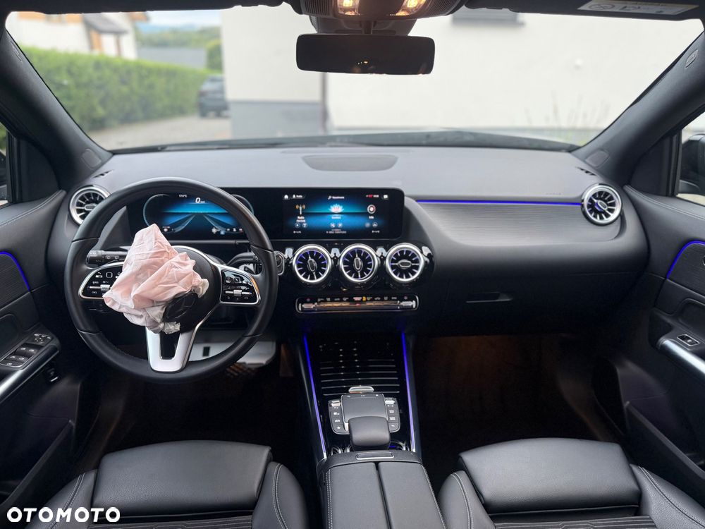 Mercedes-Benz GLA 200 d 4Matic 8G-DCT Progressive - 10