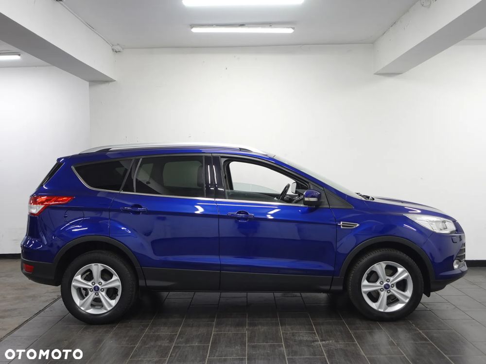 Ford Kuga - 10