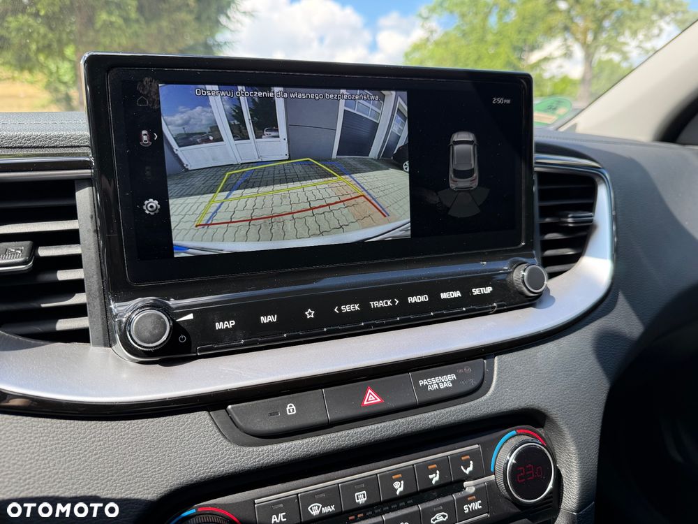 Kia XCeed 1.5 T-GDI Prestige Line DCT - 35
