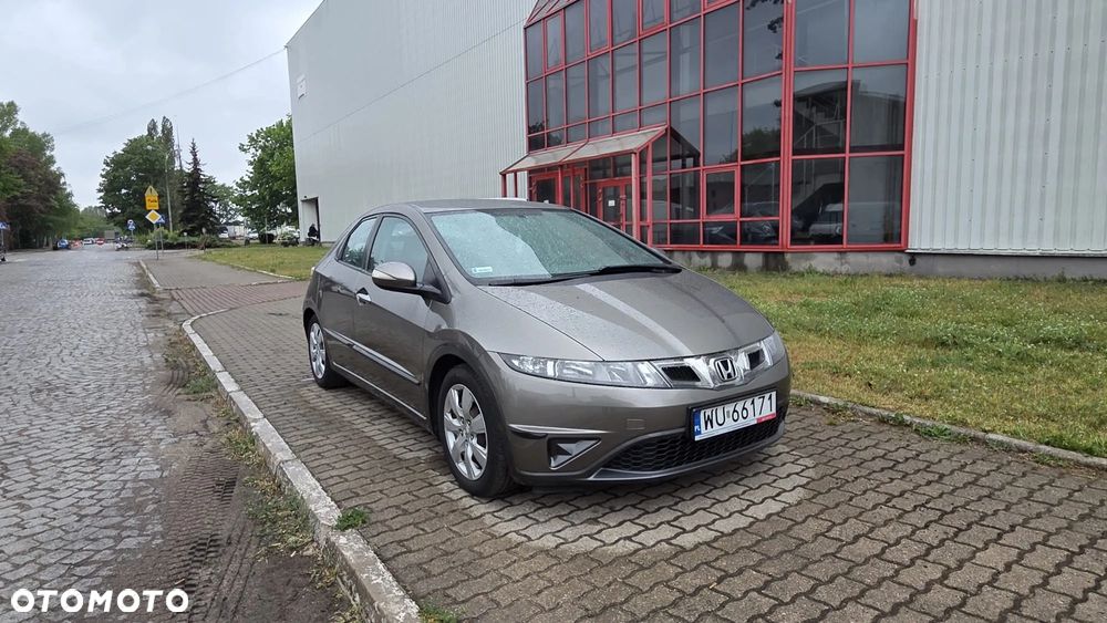 Honda Civic 1.8 Comfort - 1