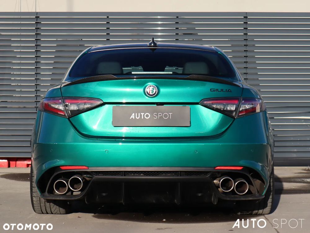 Alfa Romeo Giulia 2.9 Bi Turbo V6 Quadrifoglio - 7