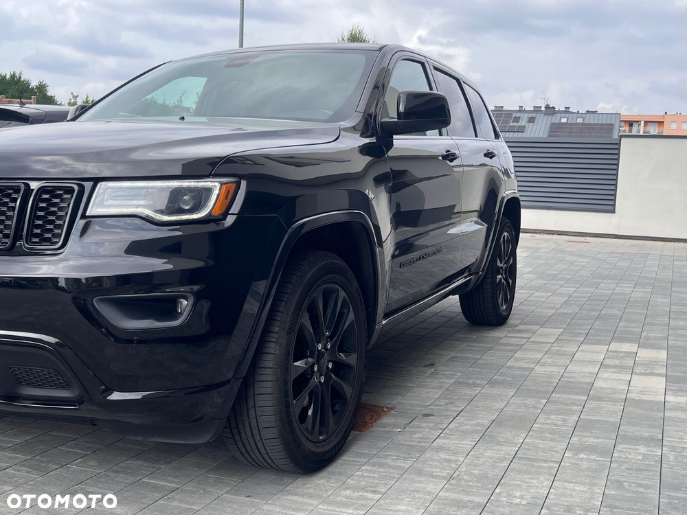 Jeep Grand Cherokee - 3