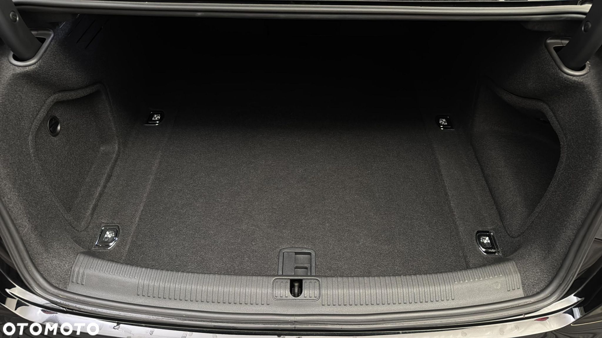 Audi A4 ver-35-tfsi-mhev-s-tronic - 14