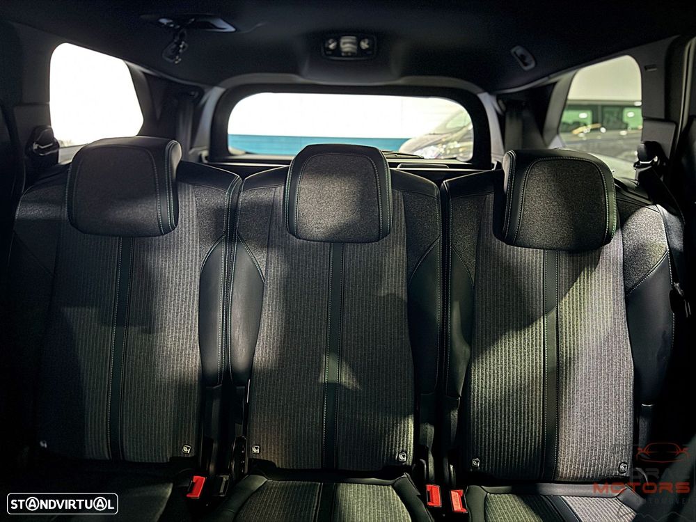 Peugeot 5008 1.2 Hybrid Allure Pack e-DCS6 - 39