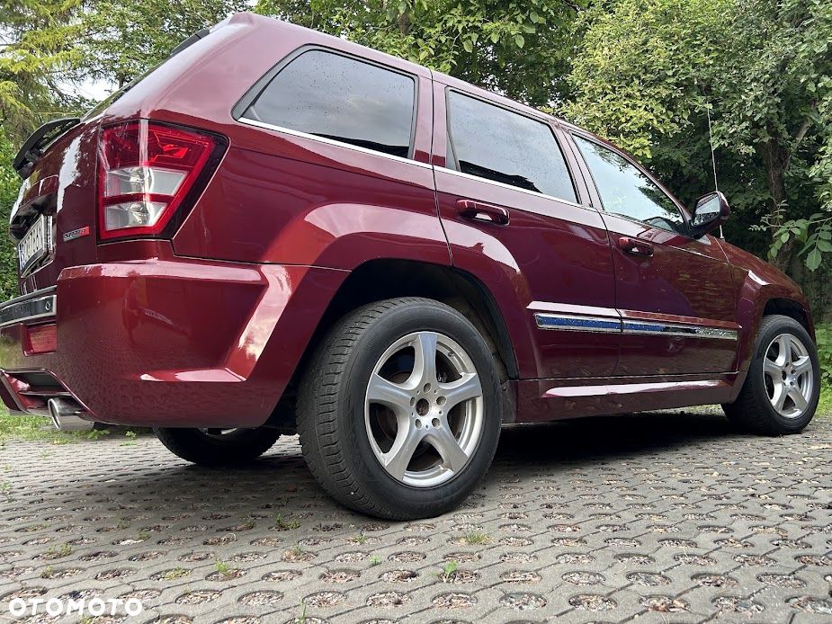 Jeep Grand Cherokee - 2