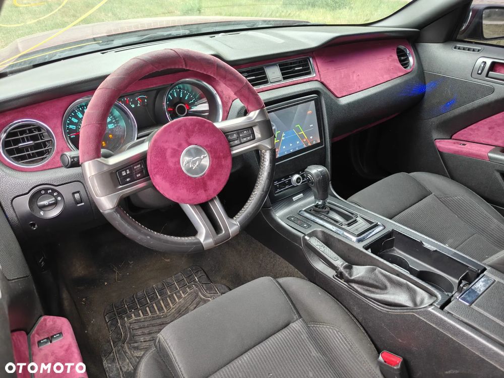 Ford Mustang 3.7 V6 Premium - 12