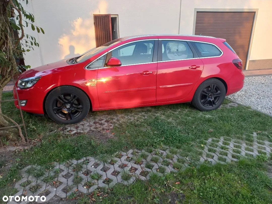 Opel Astra 2.0 CDTI DPF Sports Tourer - 12
