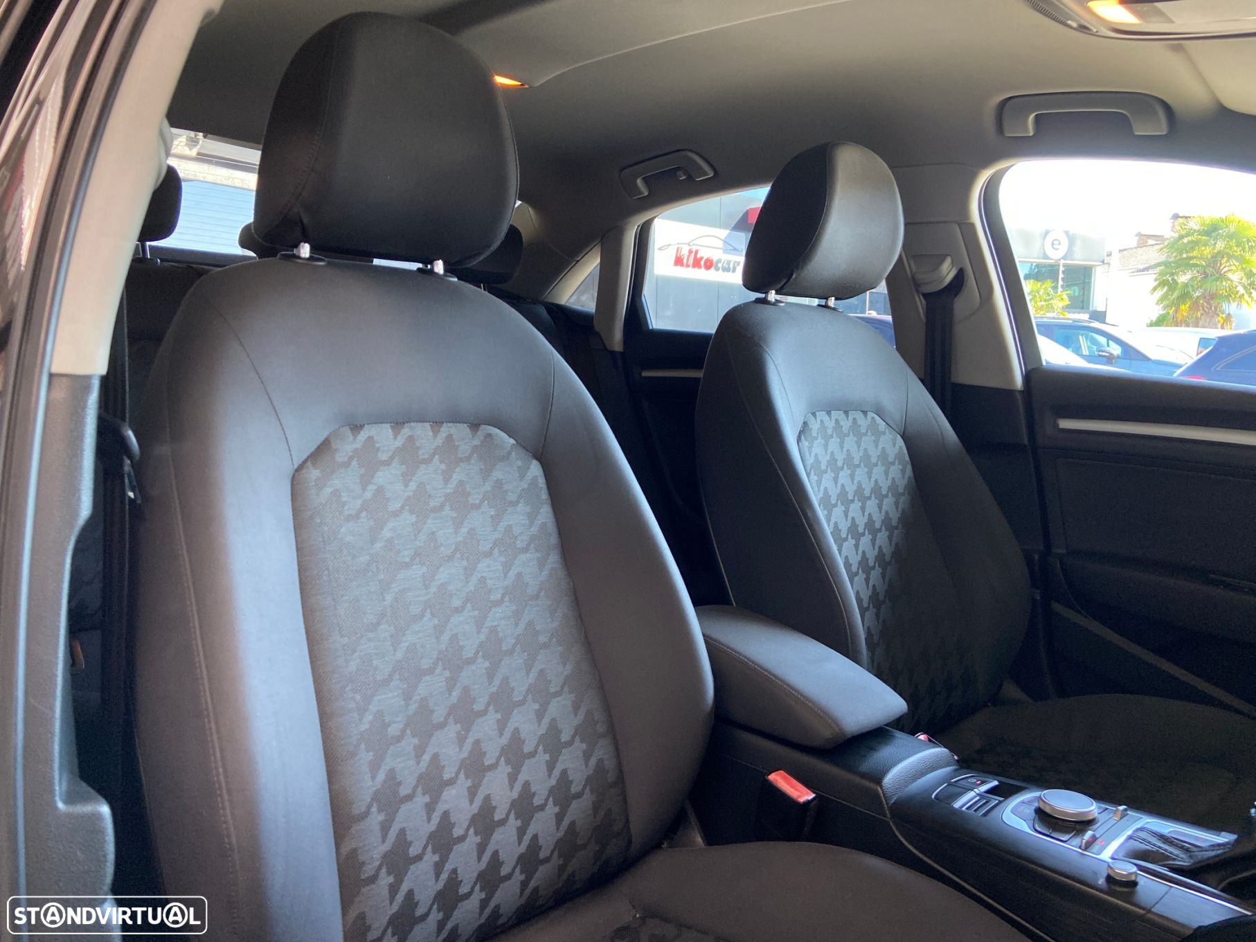 Audi A3 Limousine 1.6 TDI Attraction S tronic - 27