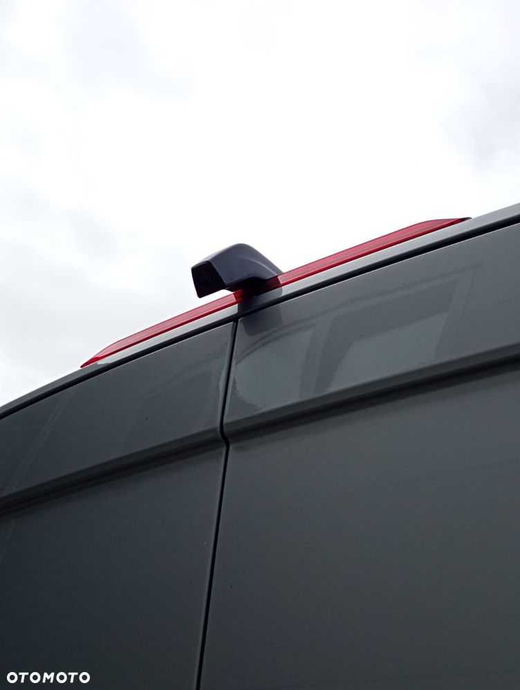 Volkswagen Crafter Furgon - 14