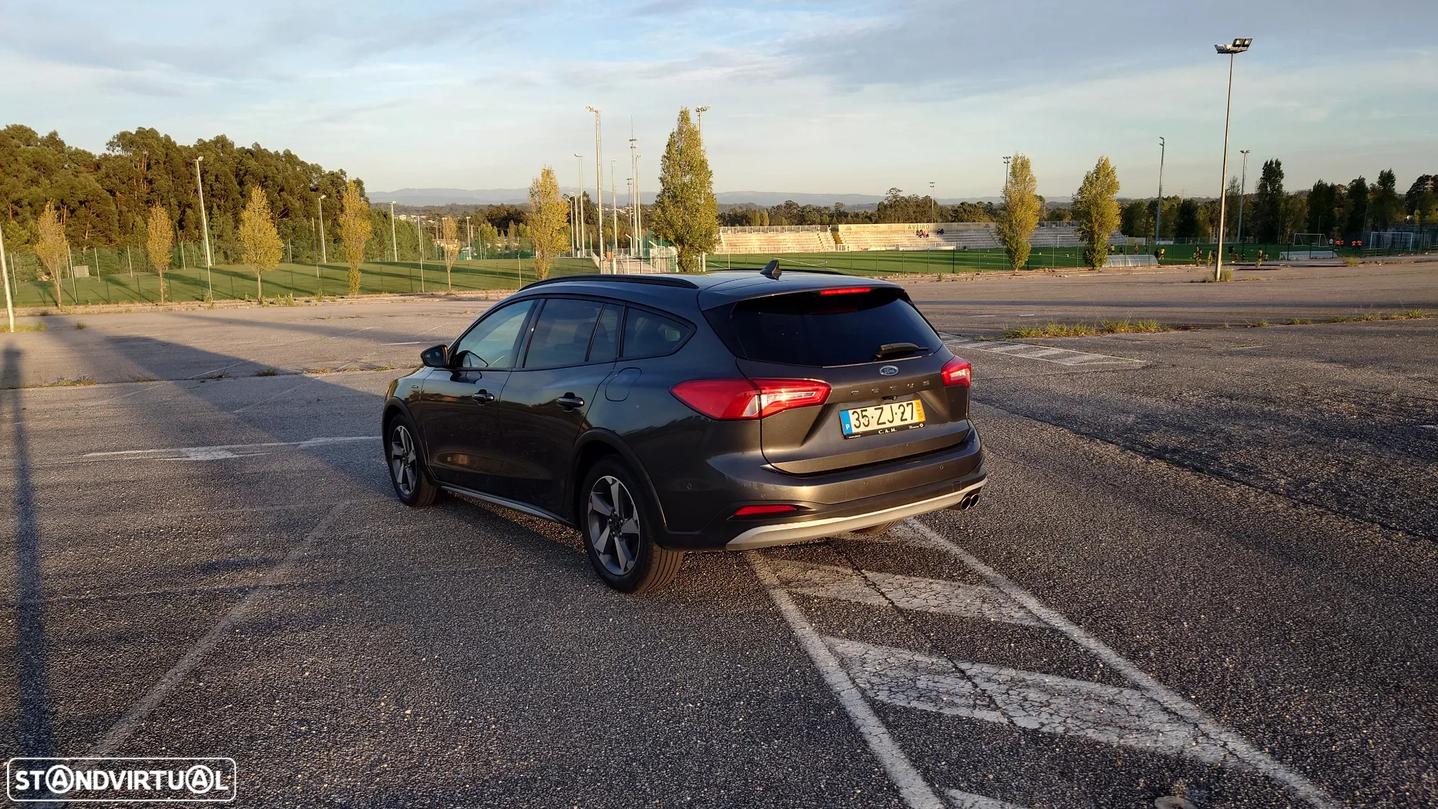 Ford Focus 1.5 TDCi EcoBlue Active - 2