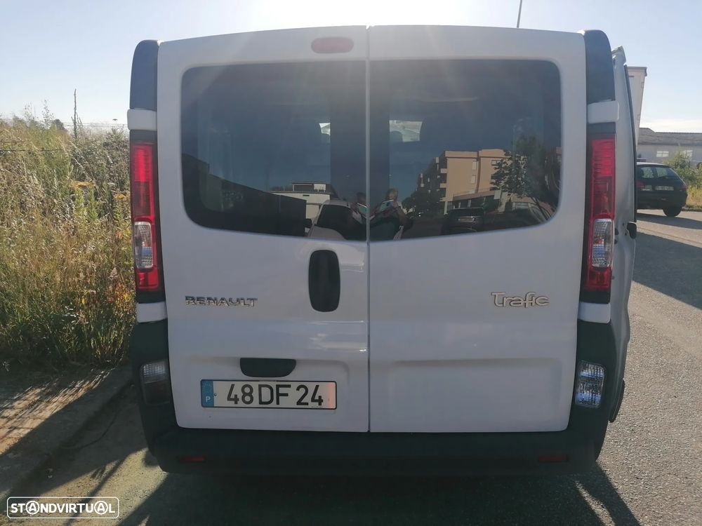 Renault Trafic 2.0DCI - 5