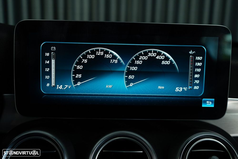 Mercedes-Benz C 220 d Cabrio 9G-Tronic AMG Line - 12