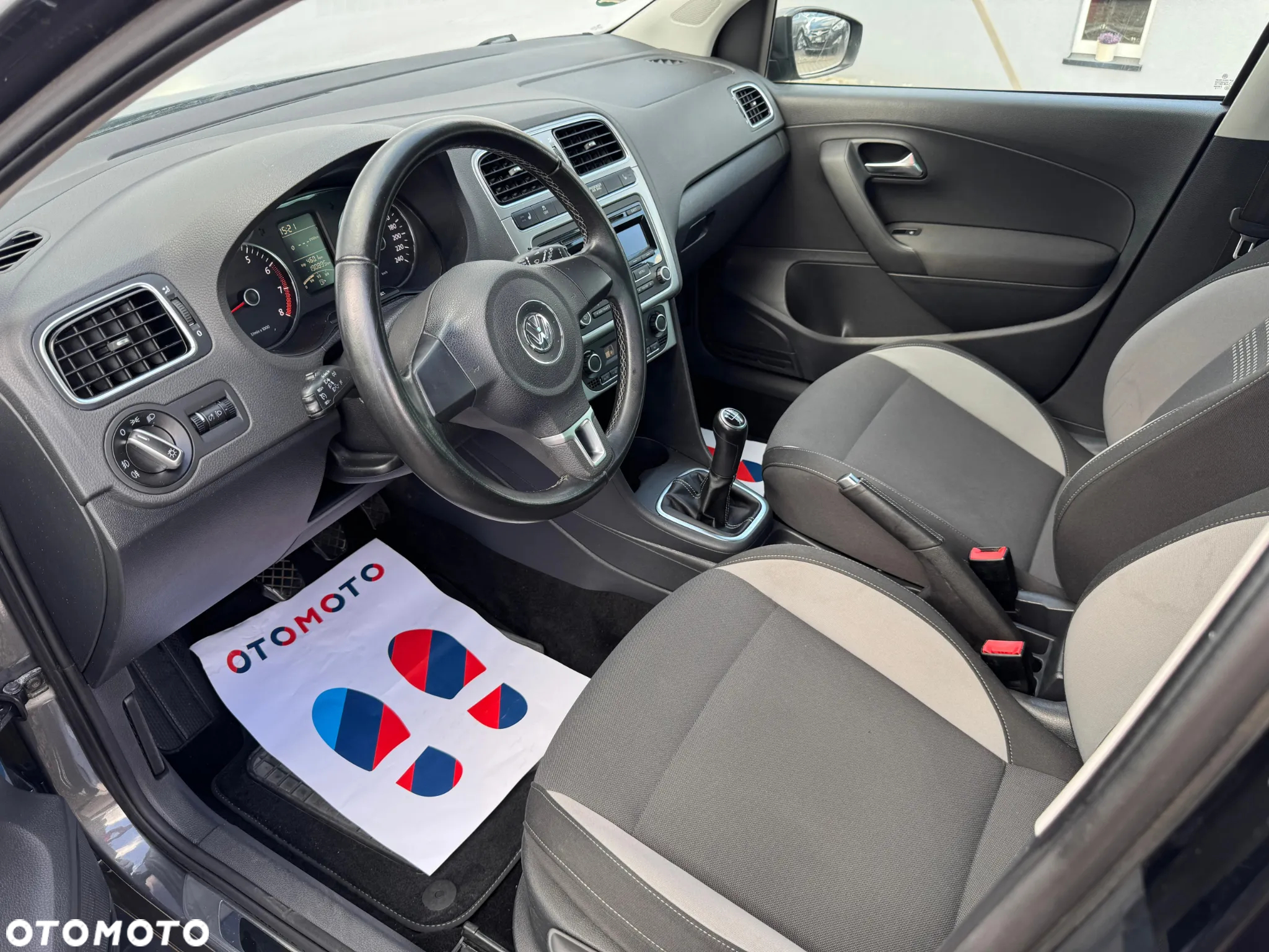 Volkswagen Polo - 15