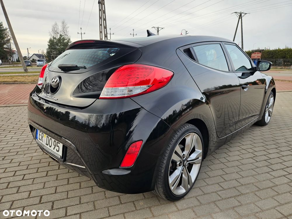 Hyundai Veloster 1.6 Premium - 6