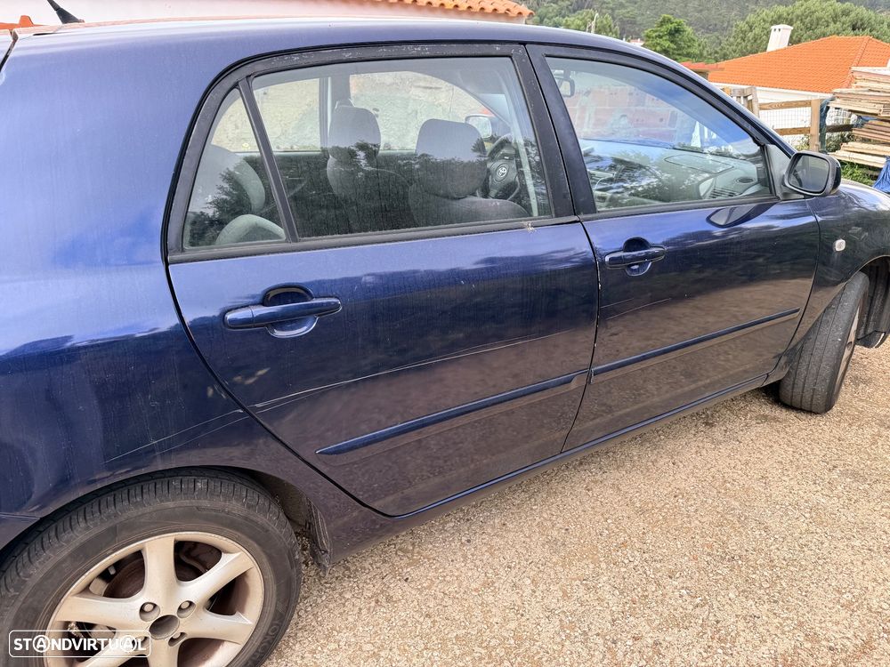 Toyota Corolla 2.0 D-4D Sol - 12