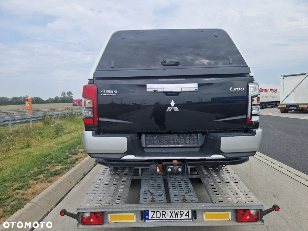 Mitsubishi L200 - 5