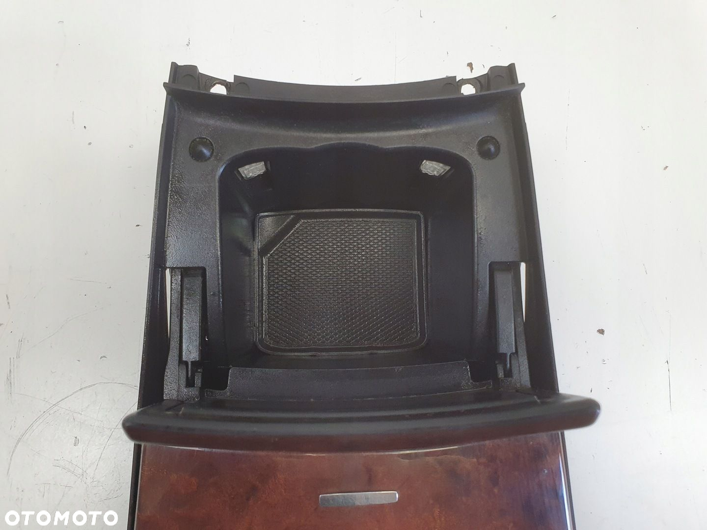 Mercedes ML W164 SCHOWEK TUNELU ŚRODKOWEGO Roletka żaluzja A1646800814 - 9