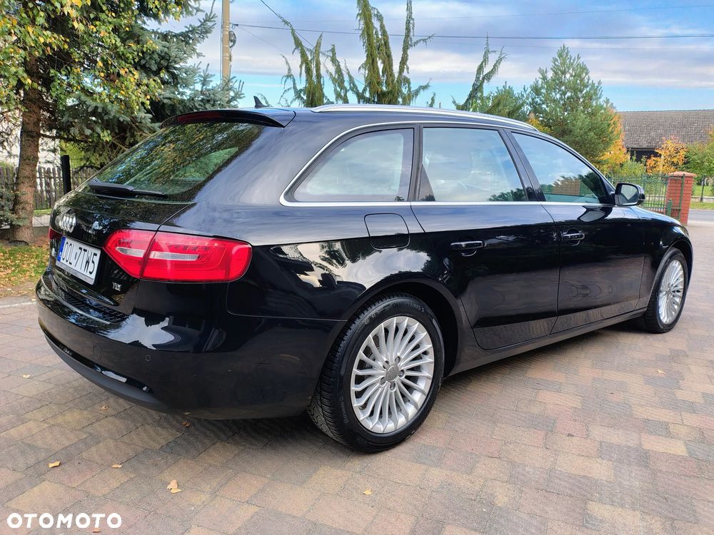 Audi A4 Avant 2.0 TDI DPF Ambiente - 33