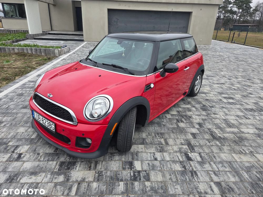 MINI Cooper Standard - 1