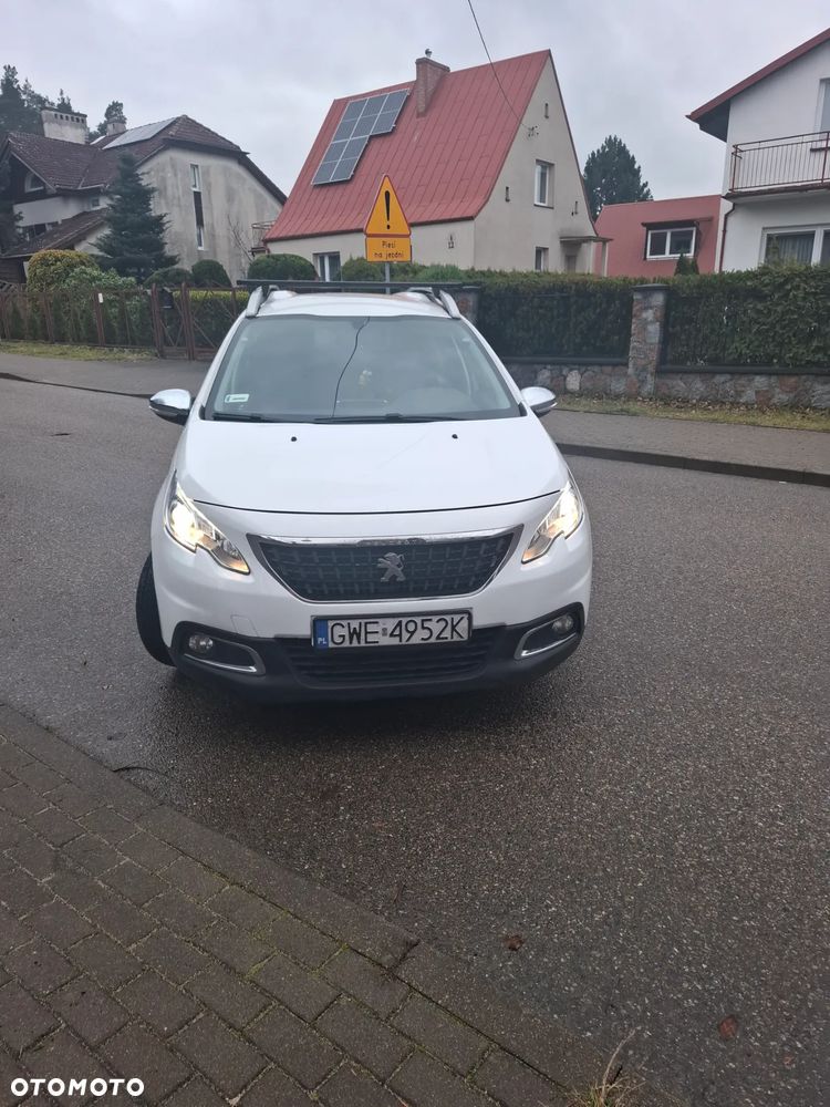 Peugeot 2008 1.2 Pure Tech Allure S&S EAT6 - 5