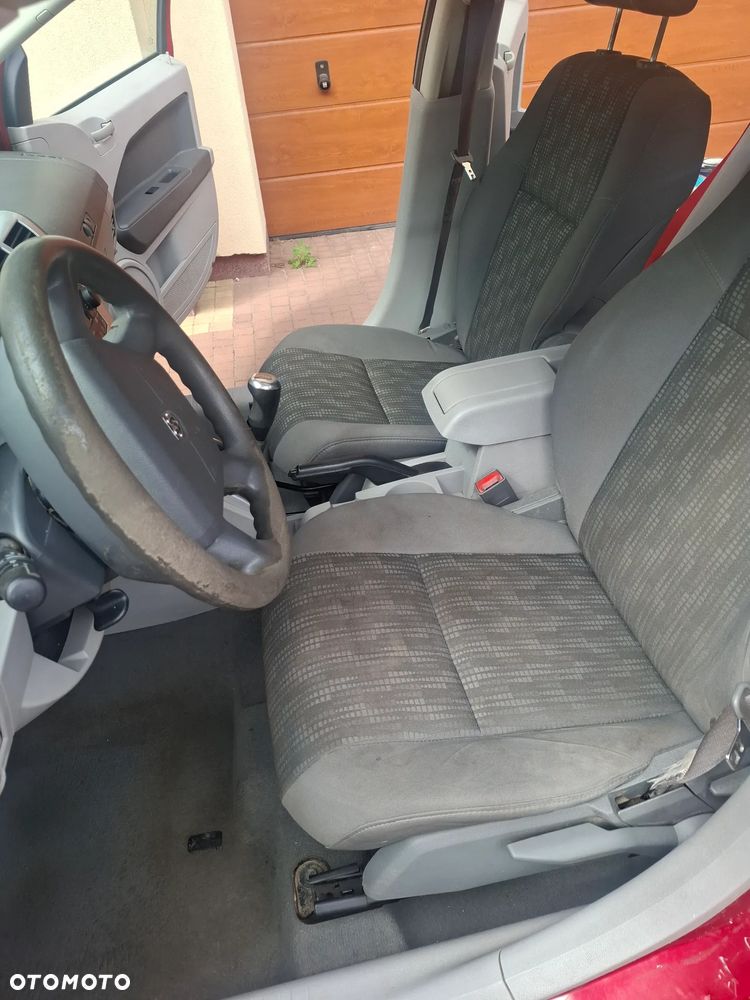 Dodge Caliber 1.8 S - 8