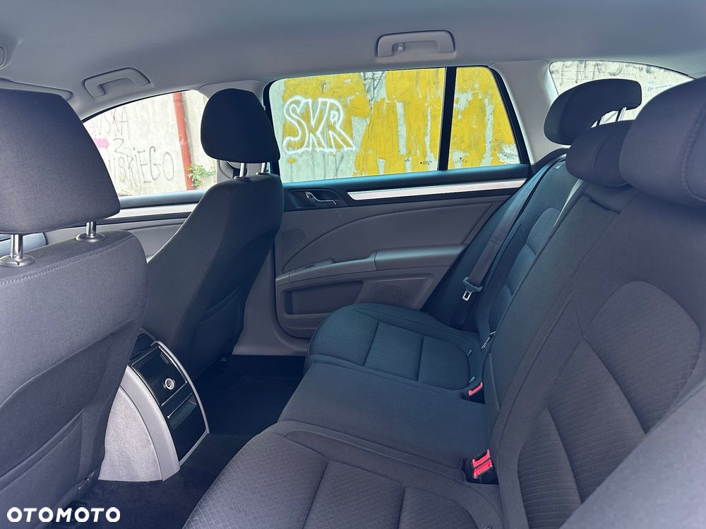 Skoda Superb 2.0 TDI Green tec DSG Elegance - 10