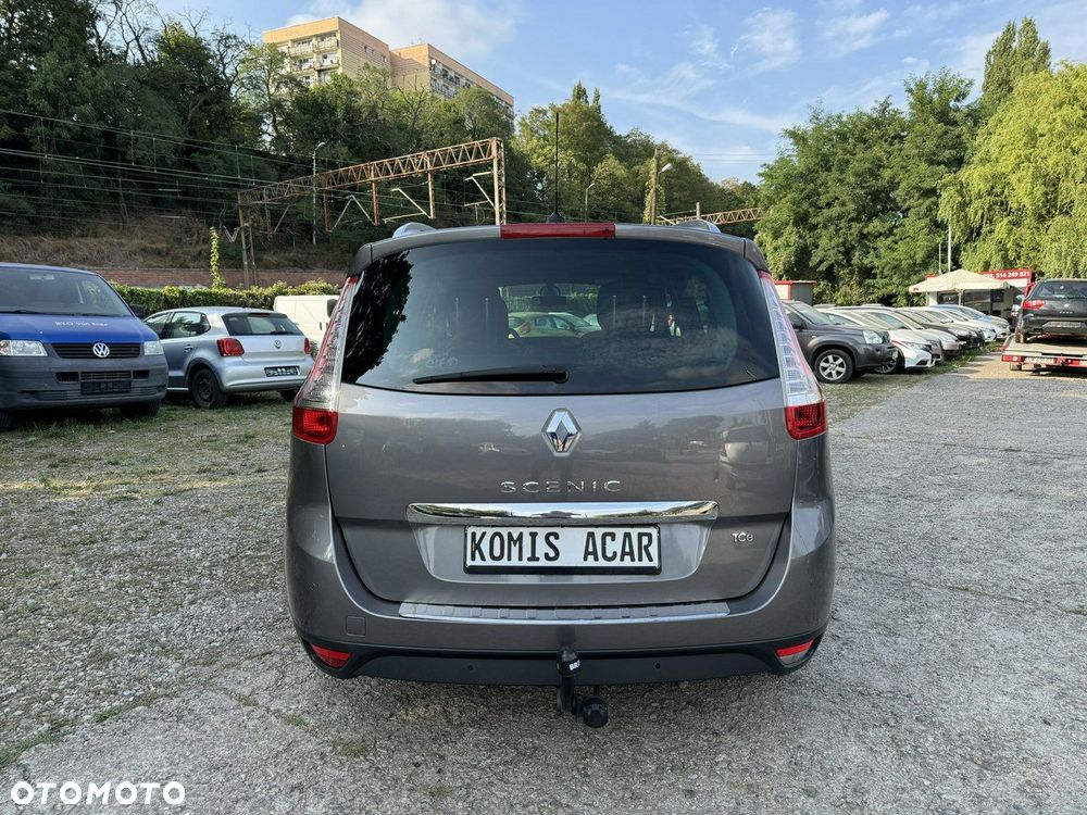 Renault Grand Scenic - 8