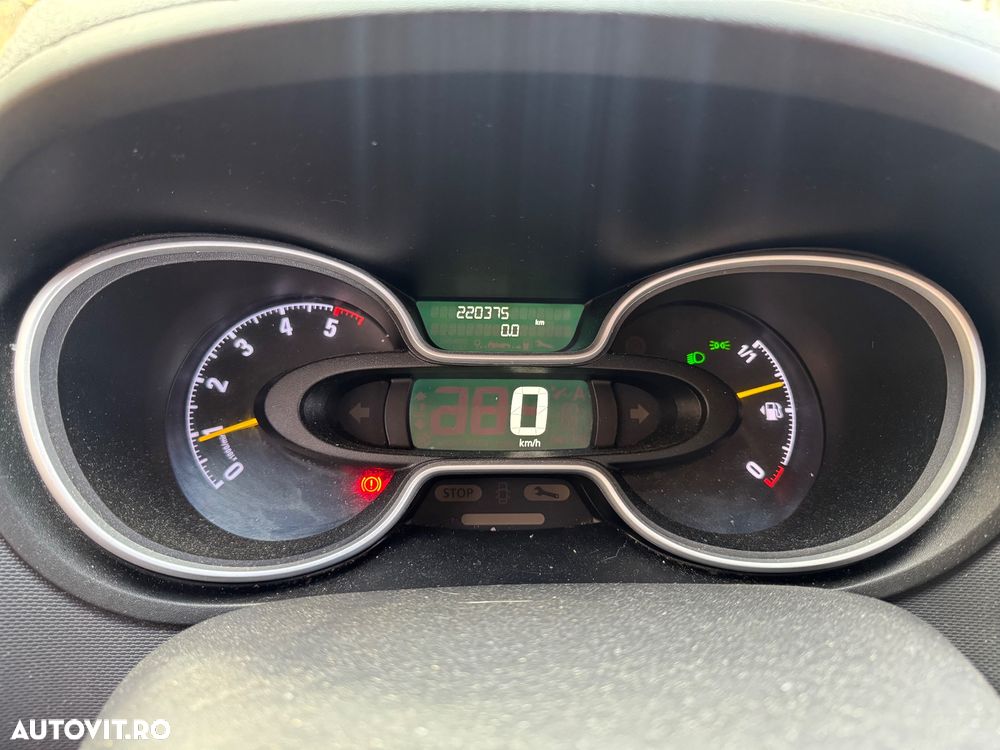 Opel Vivaro B 2016 - 11