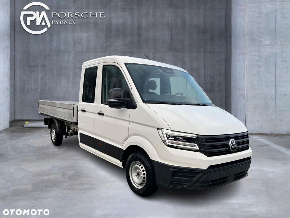 Volkswagen Crafter 35 Skrzyniowy z podwójną kabiną silnik: 2,0 l EU6 SCR 140 KM / skrzynia biegów: Przedni napęd manualna 6-biegowa rozstaw osi: 4490 mm - 3