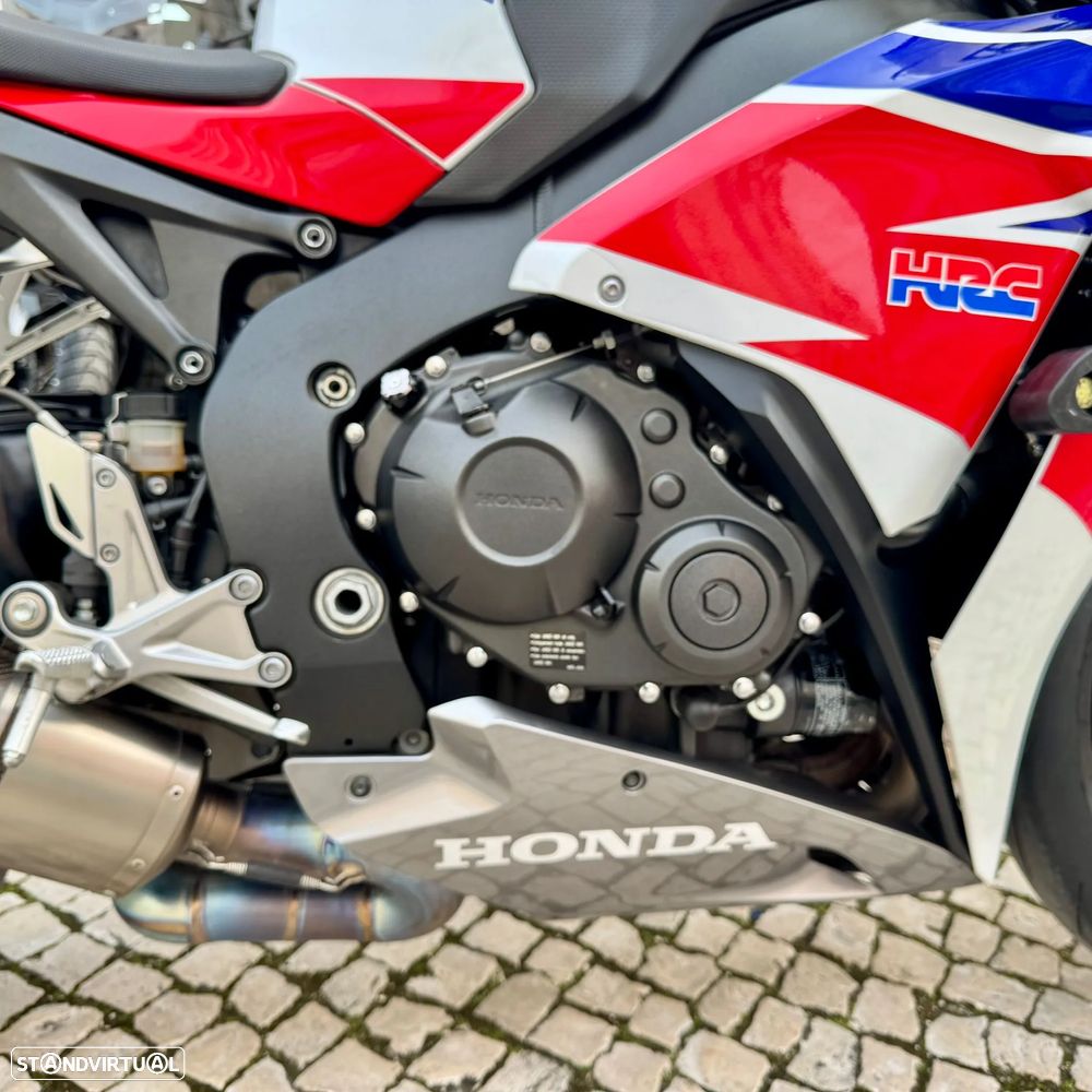 Honda CBR 1000 RR - 11