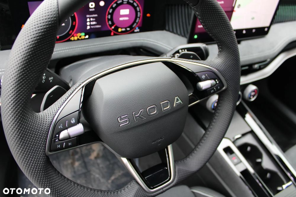 Skoda Superb 2.0 TDI SCR 4x4 Sportline DSG - 6