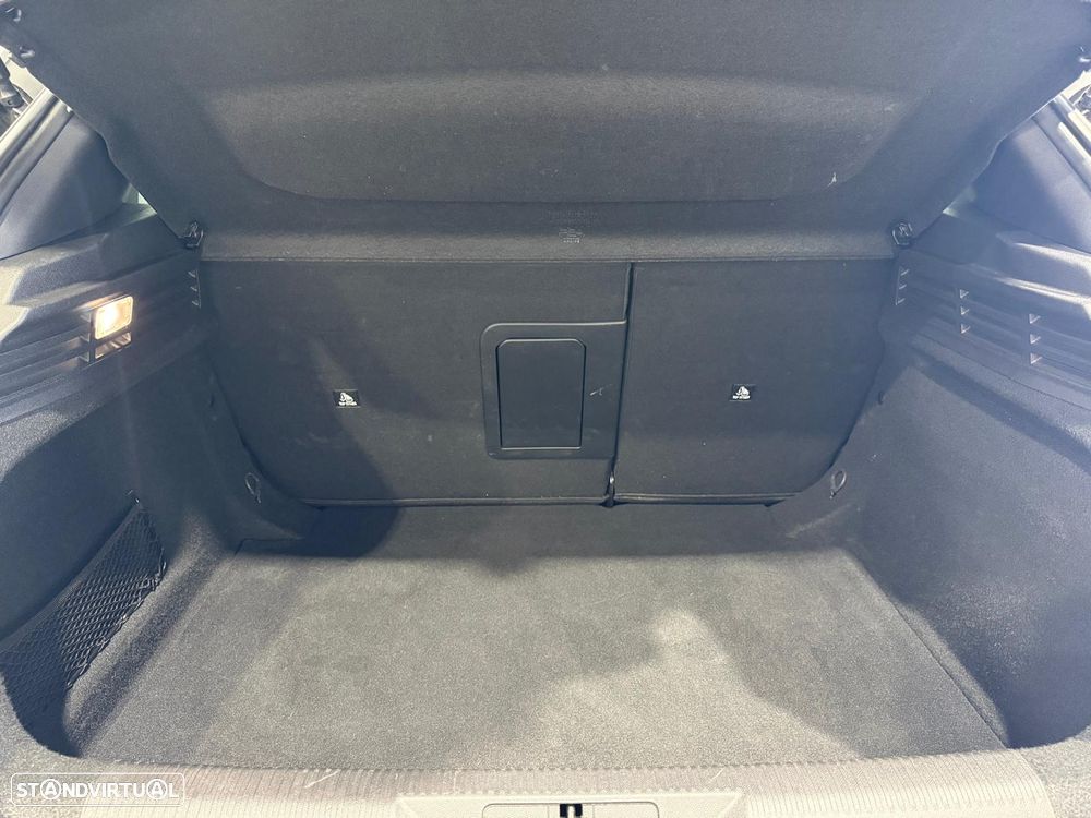 Peugeot 308 1.5 BlueHDi Allure Pack EAT8 - 34