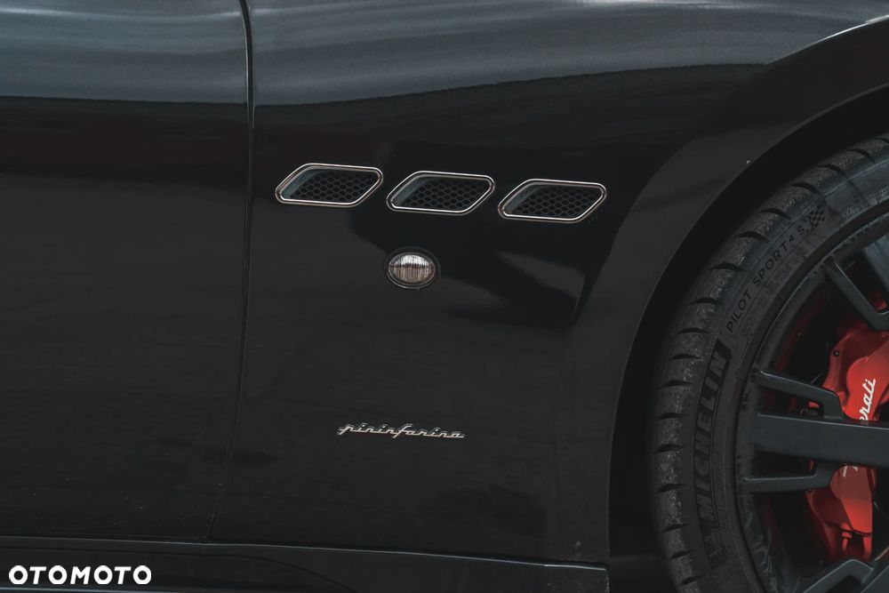 Maserati GranTurismo - 28