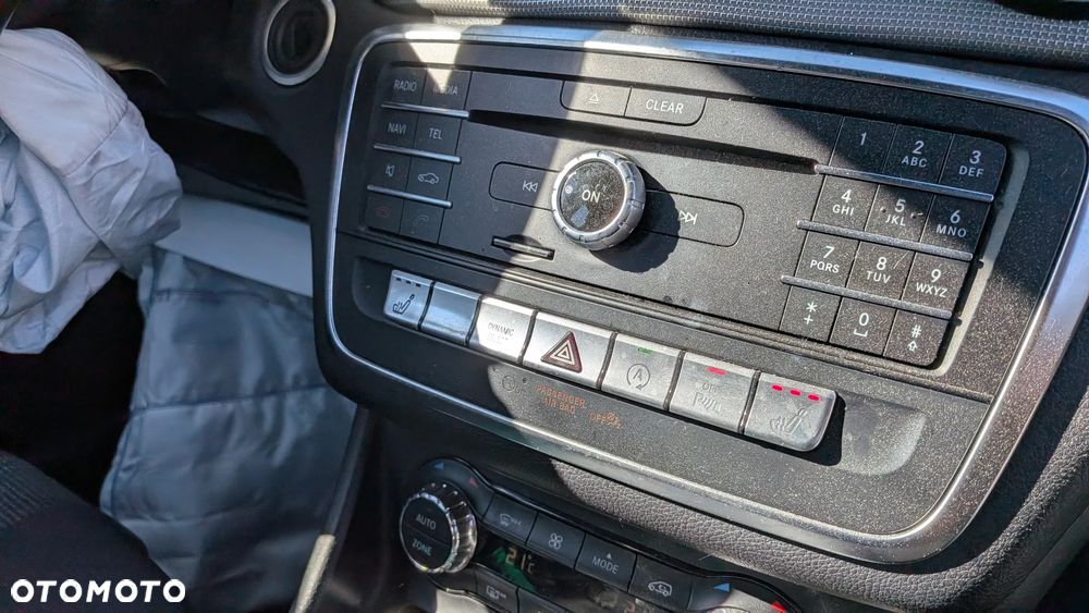Mercedes-Benz CLA - 16